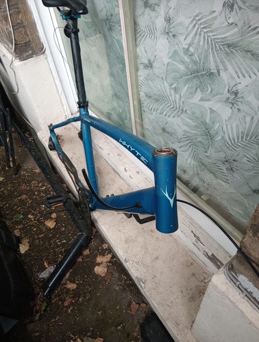 Whyte size frame only - size, blue