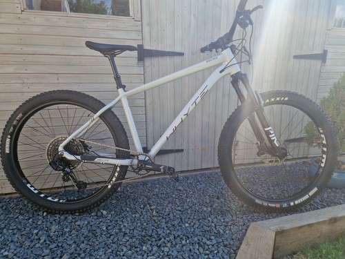 Whyte 905 mountain bike - whyte,